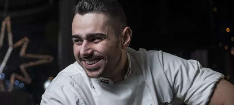 Mindig felfelé című cikk borítóképe