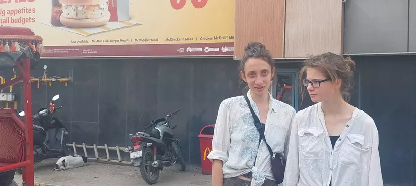 Bolyongás Indiában 3. című cikk borítóképe