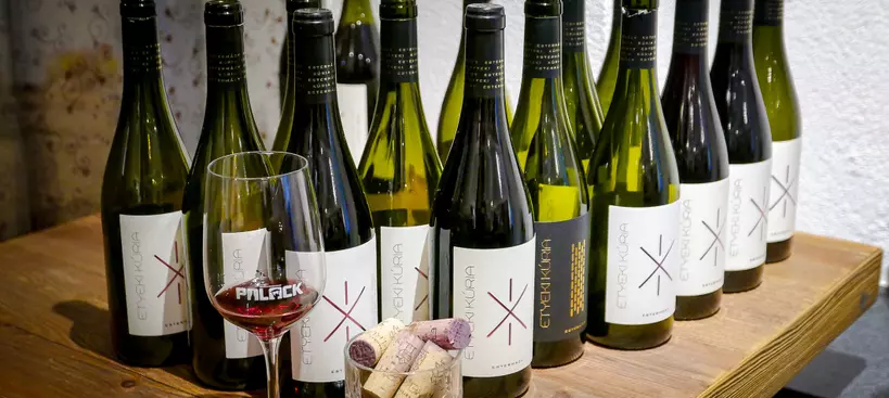 A pinot noir eljövendő Mekkája című cikk borítóképe