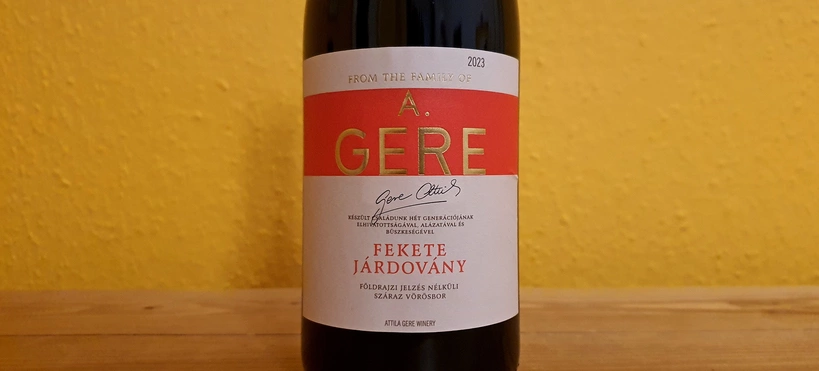 Gere Attila Pincészete: Fekete Járdovány 2023 című cikk borítóképe