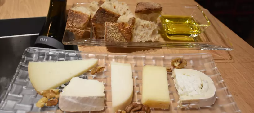 Álomrandi a Borirodában: Sancerre és kecskesajt című cikk borítóképe