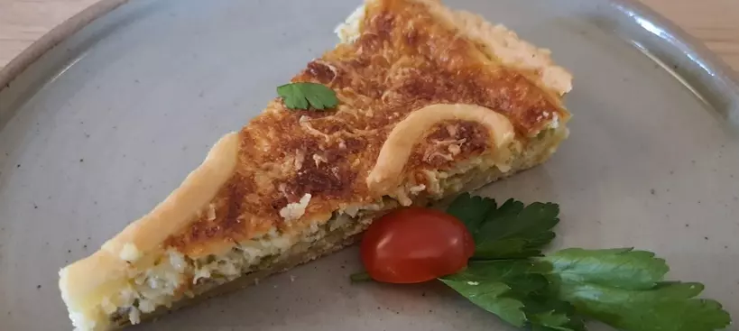 Póréhagymatorta című cikk borítóképe