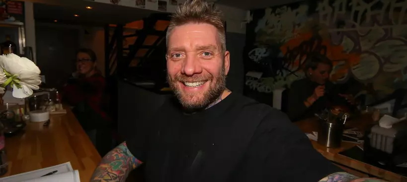 Itt előny a kócosságom című cikk borítóképe