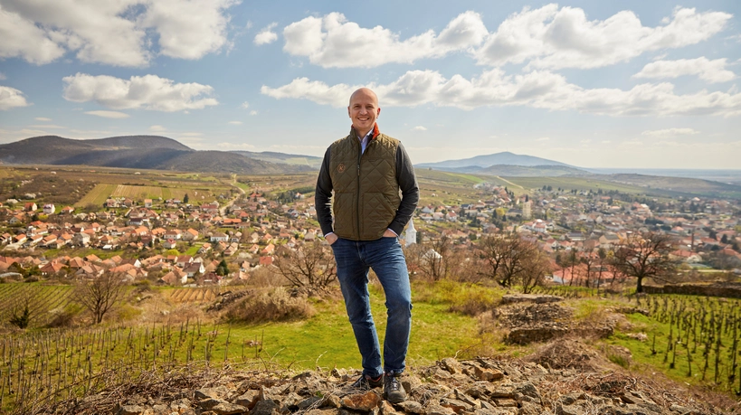 Sok nehézséggel kell szembenéznünk című cikk borítóképe