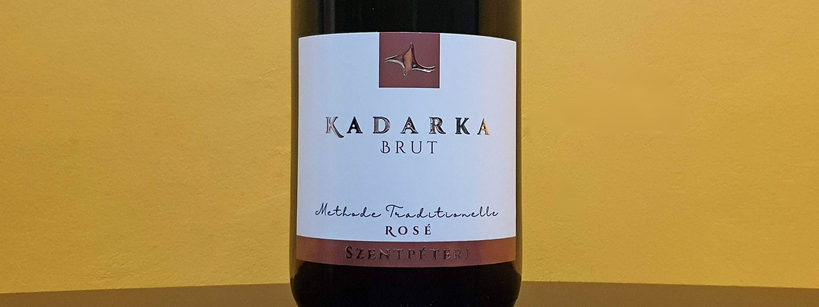 Szentpéteri Borpince: Kadarka Rosé Brut 2023 című cikk borítóképe