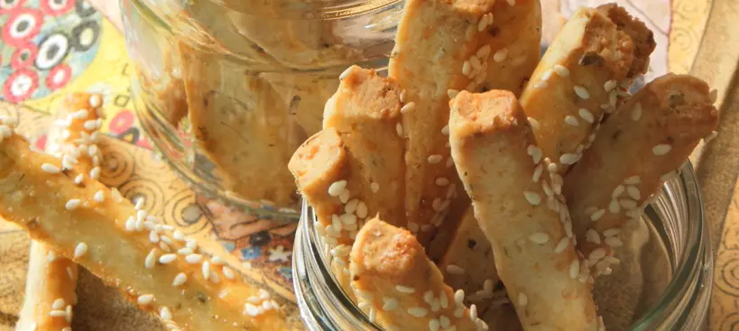 Parmezános rudak oregánóval című cikk borítóképe
