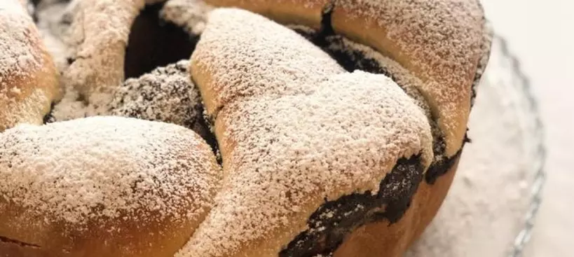 A tökéletes babka titka című cikk borítóképe
