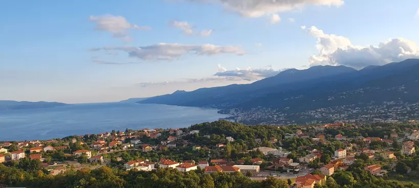 Ember a vízben, halak a tányéron című cikk borítóképe