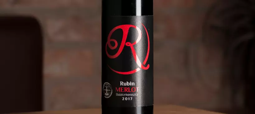 Rubin Borászat: Merlot 2017 című cikk borítóképe