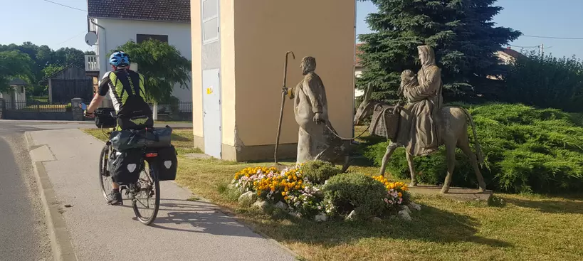 Zarándokút két keréken – Zalakaros–Celje című cikk borítóképe