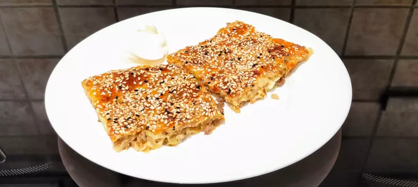 Börek rétestésztából című cikk borítóképe