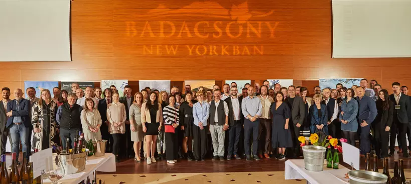 14. Badacsony New Yorkban: sétakóstoló csaknem 40 borászattal című cikk borítóképe